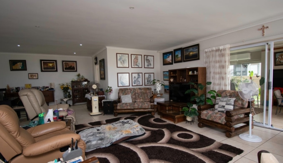 3 Bedroom Property for Sale in Noorsekloof Eastern Cape